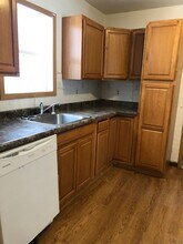 546 Valley St in Minot, ND - Foto de edificio - Building Photo