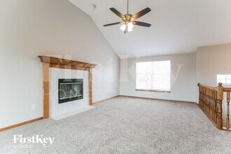 306 Copeland Dr in Greenwood, MO - Building Photo - Building Photo