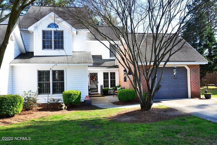 400 Georgetown Ct in Winterville, NC - Building Photo