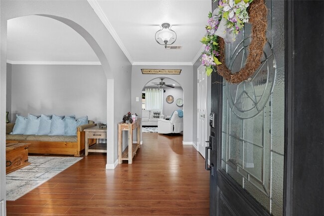 property at 918 Hollow Tree St