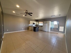 8549 Willow Ave in California City, CA - Building Photo - Building Photo