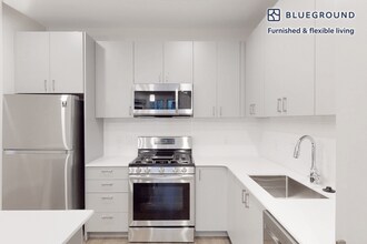 290 Mishawum Rd, Unit FL2-ID5364A in Woburn, MA - Foto de edificio - Building Photo