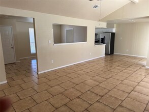 6610 Addicks Clodine Rd in Houston, TX - Building Photo - Building Photo