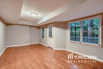 1916 Lilac Ridge Dr in Woodstock, GA - Building Photo - Building Photo