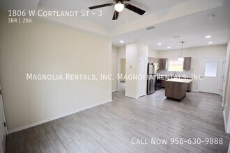 1806 W Cortlandt St, Unit 3 in Edinburg, TX - Foto de edificio - Building Photo