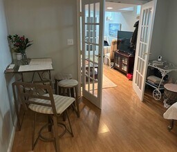 37 Moraine St, Unit 37 Moraine St in Belmont, MA - Foto de edificio - Building Photo