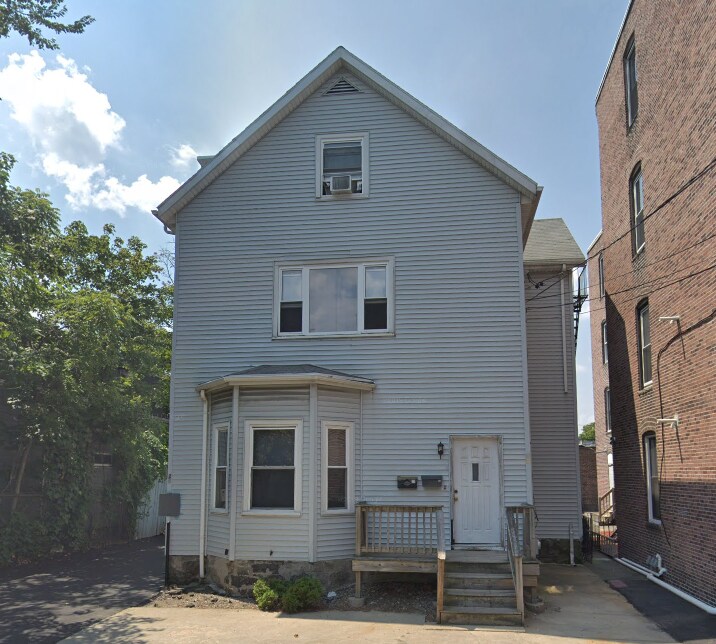21 Highgate St in Boston, MA - Foto de edificio