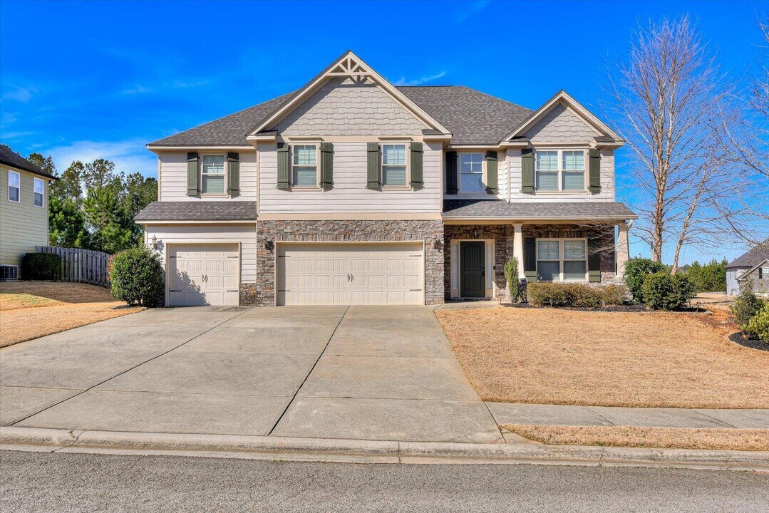 264 Wentworth Pl in Grovetown, GA - Building Photo