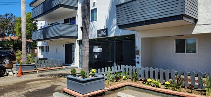 Zelma Apartments in San Leandro, CA - Foto de edificio - Building Photo