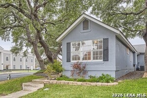 16815 Brookwood in San Antonio, TX - Building Photo - Building Photo