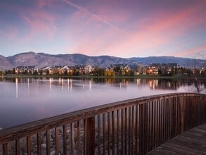 Veridian at South Meadows in Reno, NV - Foto de edificio - Building Photo