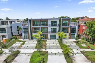 1825 NE 26th Ave in Fort Lauderdale, FL - Building Photo - Building Photo