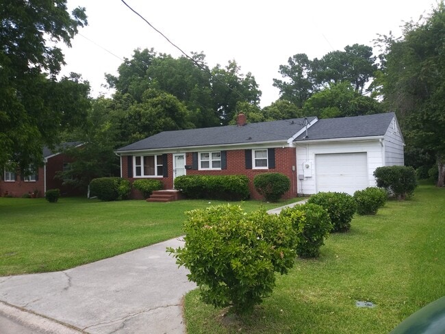 property at 2100 Opal St