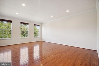 9074 Belo Gate Dr in Manassas Park, VA - Building Photo - Building Photo