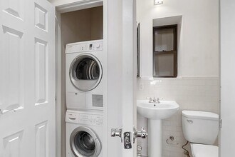 316 W 14th St, Unit 16 in New York, NY - Building Photo - Building Photo