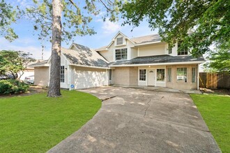 14651 Via Del Norte Dr in Houston, TX - Foto de edificio - Building Photo