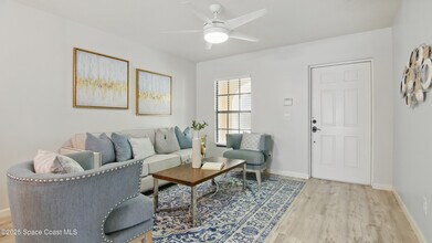 1160 Luminary Cir in Melbourne, FL - Building Photo - Building Photo