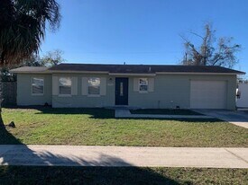 2931 Keesler St in Deltona, FL - Building Photo