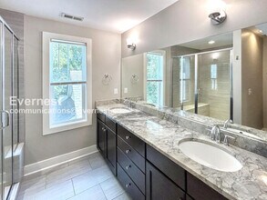 1806B 7th Ave N in Nashville, TN - Building Photo - Building Photo