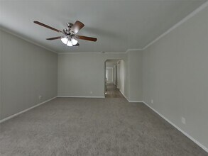 21439 Cherry Canyon Ln in Tomball, TX - Building Photo - Building Photo