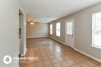 4838 Mistic Lake Dr in Memphis, TN - Building Photo - Building Photo