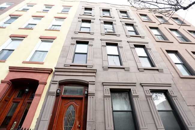 538 Henry St in Brooklyn, NY - Building Photo - Building Photo