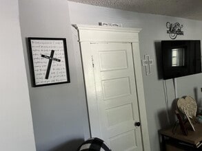 1128 State St in Emporia, KS - Building Photo - Building Photo