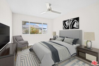 919 Bayside Dr in Newport Beach, CA - Building Photo - Building Photo
