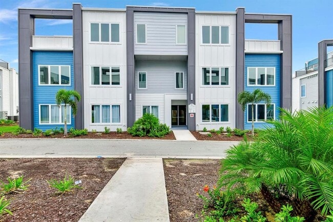 property at 7770 Sandy Ridge Dr