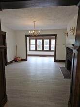 706 E Delavan Ave in Buffalo, NY - Building Photo - Building Photo