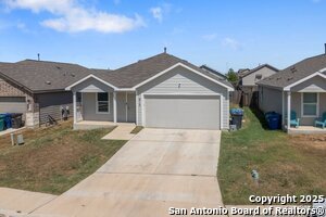 615 Bean Bnd in San Antonio, TX - Building Photo - Building Photo