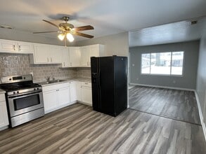 2803 Marigold Ave in Louisville, KY - Building Photo - Building Photo