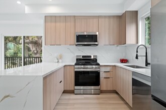 1840 Stoner Ave in Los Angeles, CA - Building Photo - Building Photo