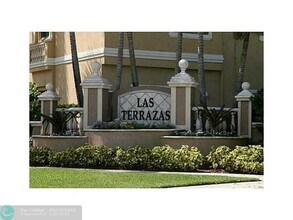 4944 SW 140th Terrace in Miramar, FL - Building Photo - Building Photo