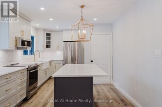 12 Northwood Dr in St Catharines, ON - Building Photo - Building Photo