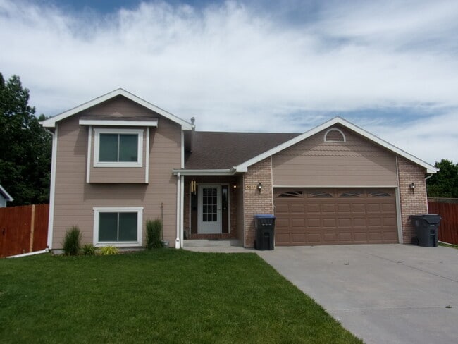 property at 5612 Kennedy Dr