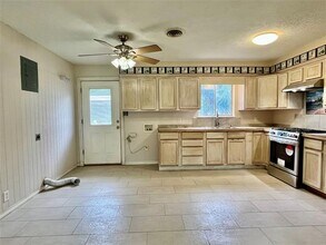 2614 Denison St in Denton, TX - Building Photo - Building Photo