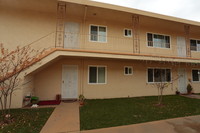 Edward Arms Apartments in Chula Vista, CA - Foto de edificio - Building Photo