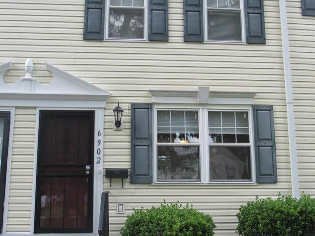 property at 6902 Hawthorne St