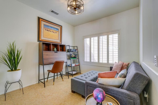 16426 W Boulder Vista Dr