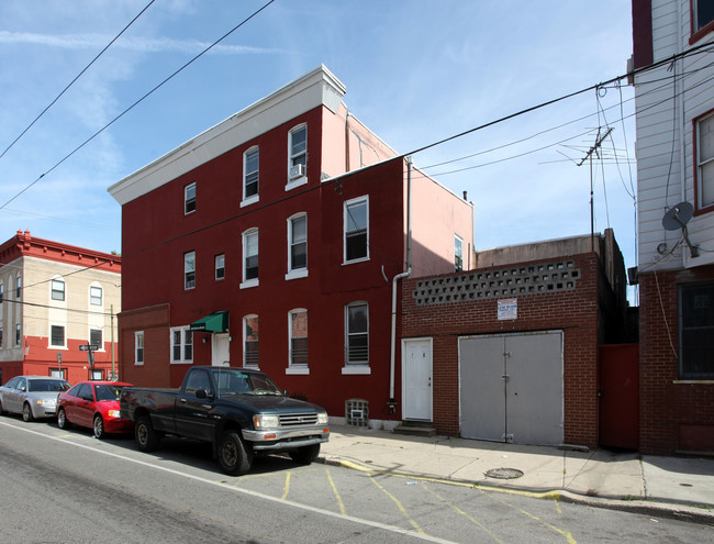 1633-1635 S 6th St in Philadelphia, PA - Building Photo - Building Photo