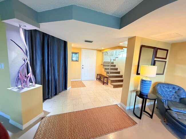 14820 Rue De Bayonne in Clearwater, FL - Building Photo - Building Photo