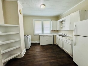 129 Kendrick Ct in Mount Holly, NC - Building Photo - Building Photo