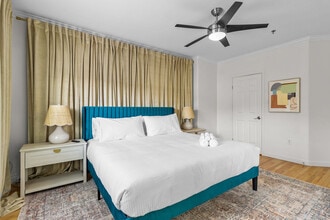 141 Duckworth St, Unit SI FL2-ID1438814P in St John's, NL - Building Photo - Building Photo