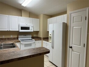 2110 Redmond St in Port Charlotte, FL - Building Photo - Building Photo