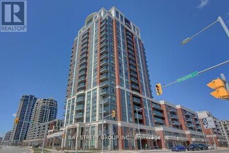 1 Uptown Dr in Markham, ON - Building Photo - Building Photo