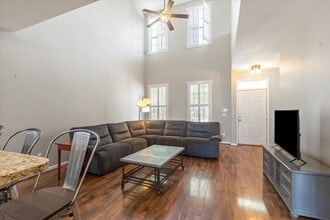 3190 Coneflower Dr in Tallahassee, FL - Building Photo - Building Photo