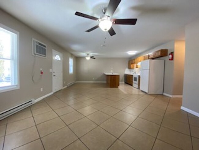 402 W 9th St-Unit -404 W 9th in Boone, IA - Foto de edificio - Building Photo