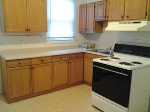 811 Myrtle Ave, Unit 2 in Albany, NY - Foto de edificio - Building Photo