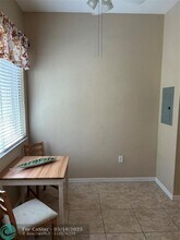 3600 Oaks Clubhouse Dr in Pompano Beach, FL - Building Photo - Building Photo